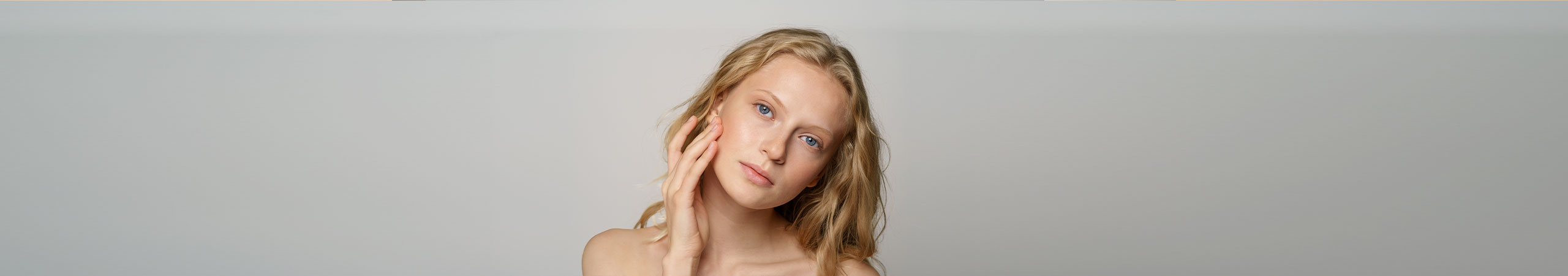 Beauté minimaliste : Quelle est cette tendance et quels sont nos soins multifonctions ?