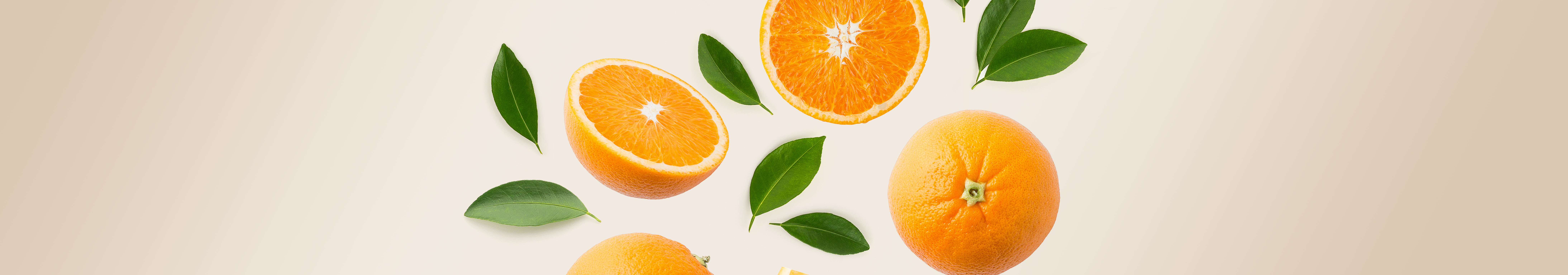 L'huile d'orange, favorise l'élimination des impuretés et toxines de la peau