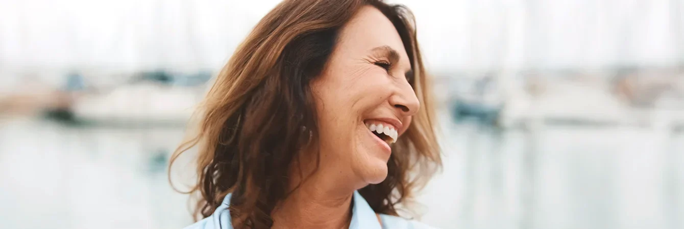 Pourquoi les ridules s’installent-elles si vite autour des yeux ?