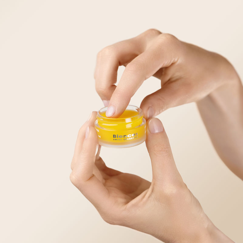 Mini crème concentrée à l'huile d'abricot