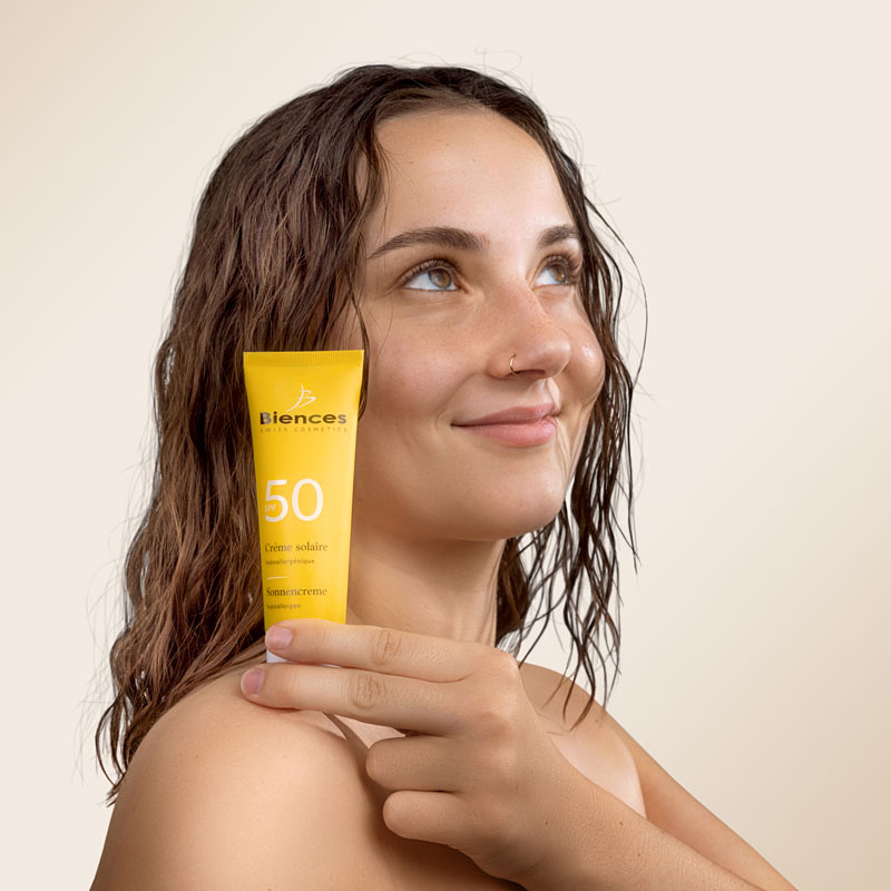 Crème solaire hypoallergénique SPF50