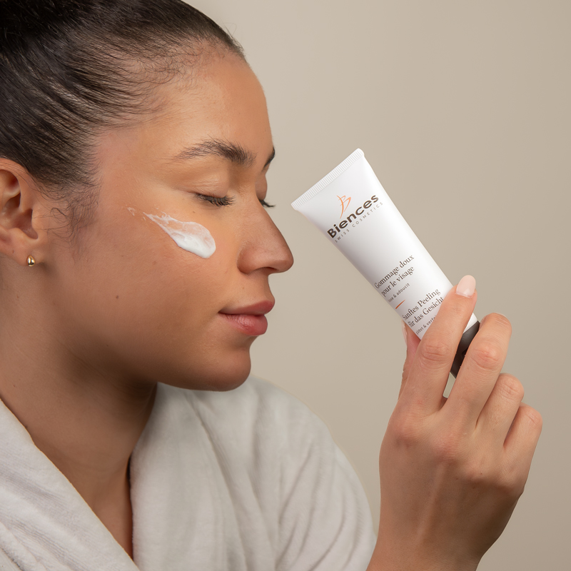 Gommage doux pour le visage