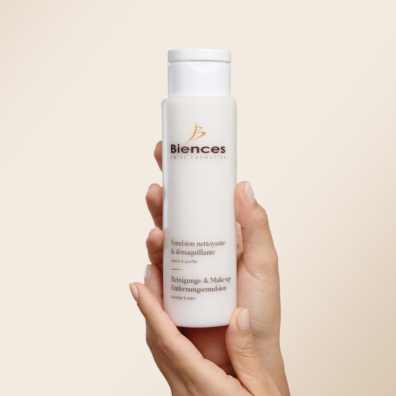 Biences_Swiss_Cosmetics_550-Emulsion-Nettoyante-et-Demaquillante