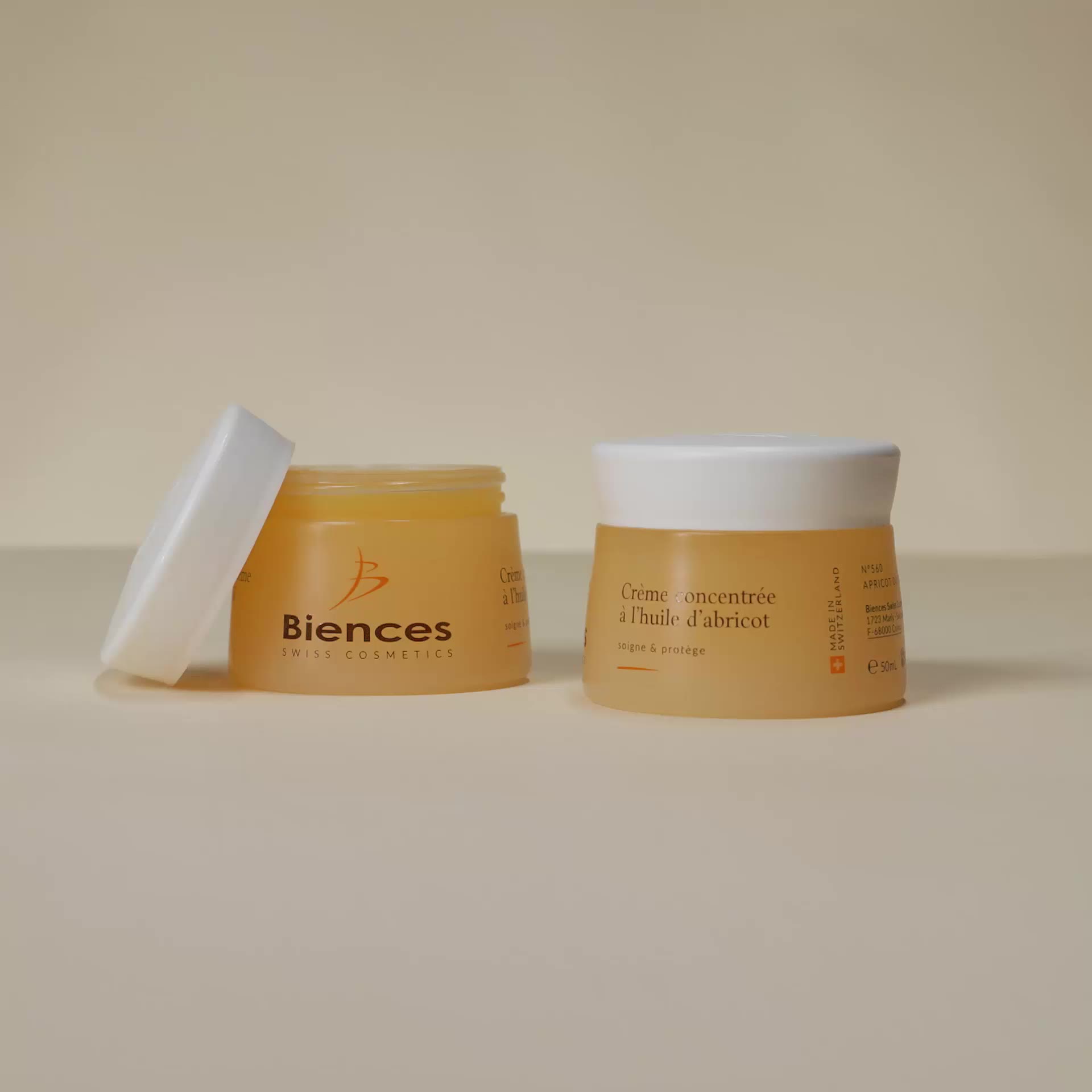 Duo de crèmes concentrées à l'huile d'abricot